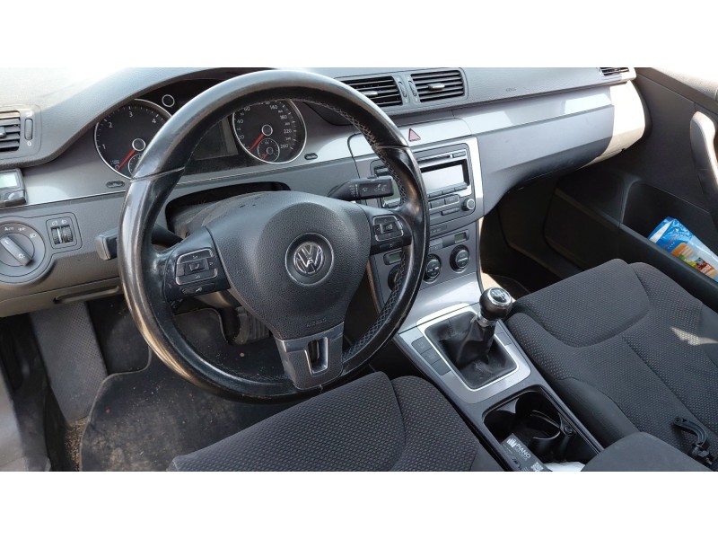 volkswagen passat b6 (3c2) del año 2009