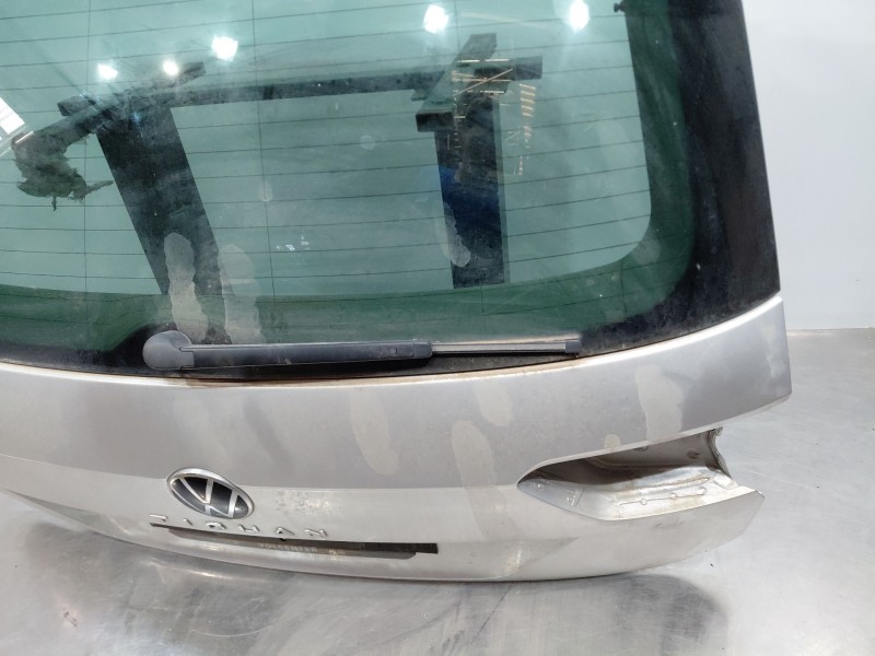 Recambio de porton trasero para volkswagen tiguan (ax1) comfortline referencia OEM IAM 5NA827025M  