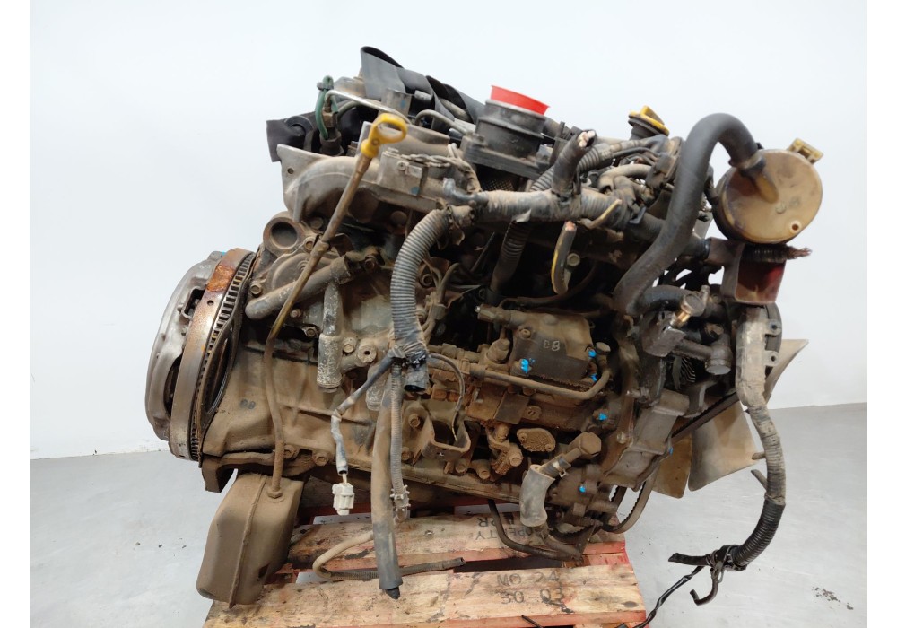 Recambio de motor completo para nissan terrano ii (r20) 2.7 tdi 4wd referencia OEM IAM TD27 TD27TI 