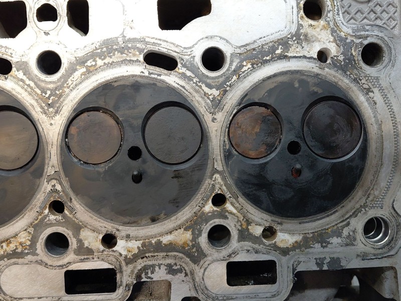 Recambio de culata para peugeot 308 acces referencia OEM IAM 1682801880  