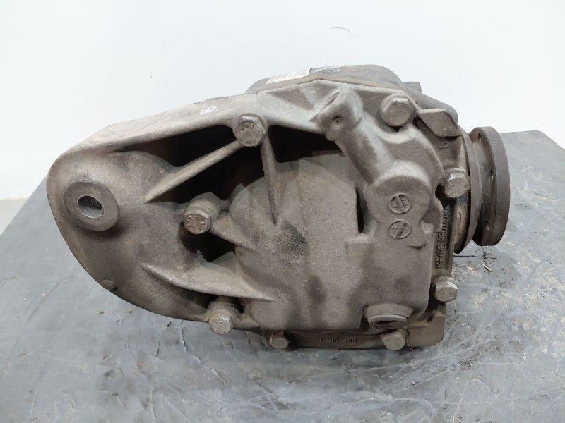 Recambio de diferencial trasero para bmw 1 (e87) 118 d referencia OEM IAM 33107566170  