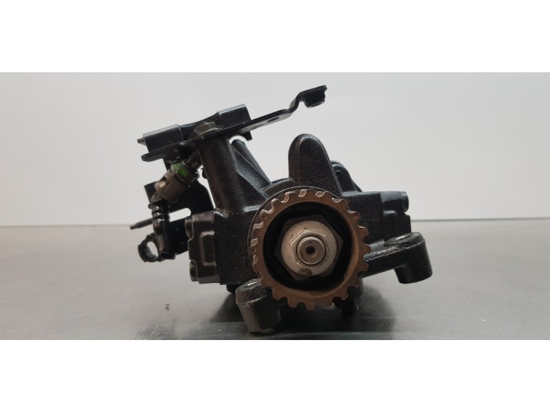 Recambio de bomba inyeccion para dacia lodgy laureate referencia OEM IAM 167003669R  