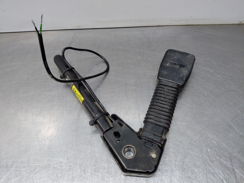 Recambio de pretensor airbag delantero izquierdo para bmw mini cabrio (r52) cooper referencia OEM IAM 72119119547  