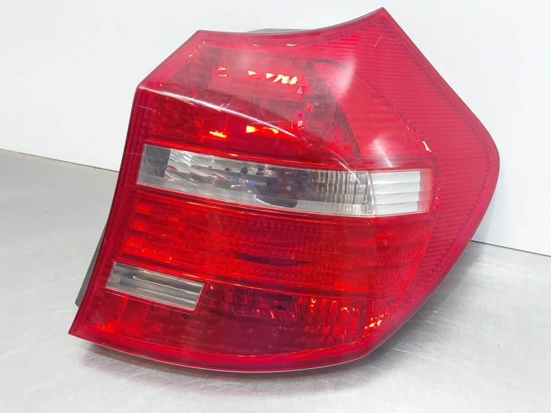 Recambio de piloto trasero derecho para bmw 1 (e87) 118 d referencia OEM IAM 63217164956  