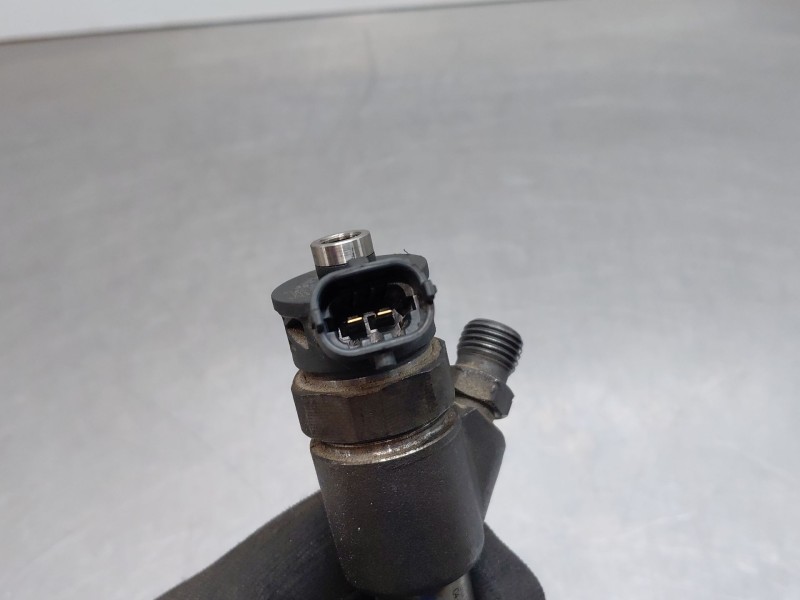 Recambio de inyector para citroën c-elysée shine referencia OEM IAM 9828959880  