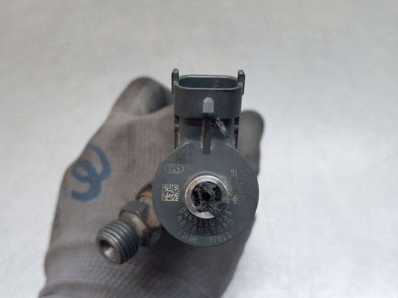 Recambio de inyector para citroën c-elysée shine referencia OEM IAM 9828959880  