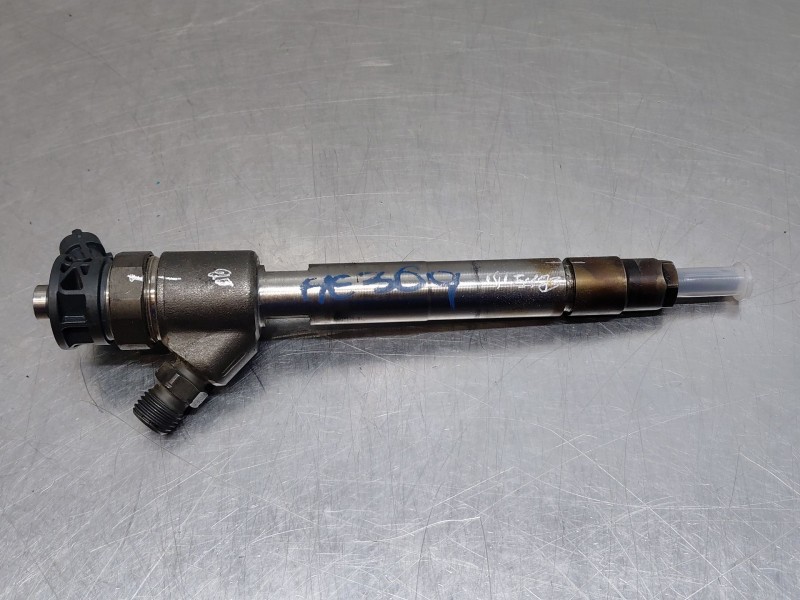 Recambio de inyector para citroën c-elysée shine referencia OEM IAM 9828959880  