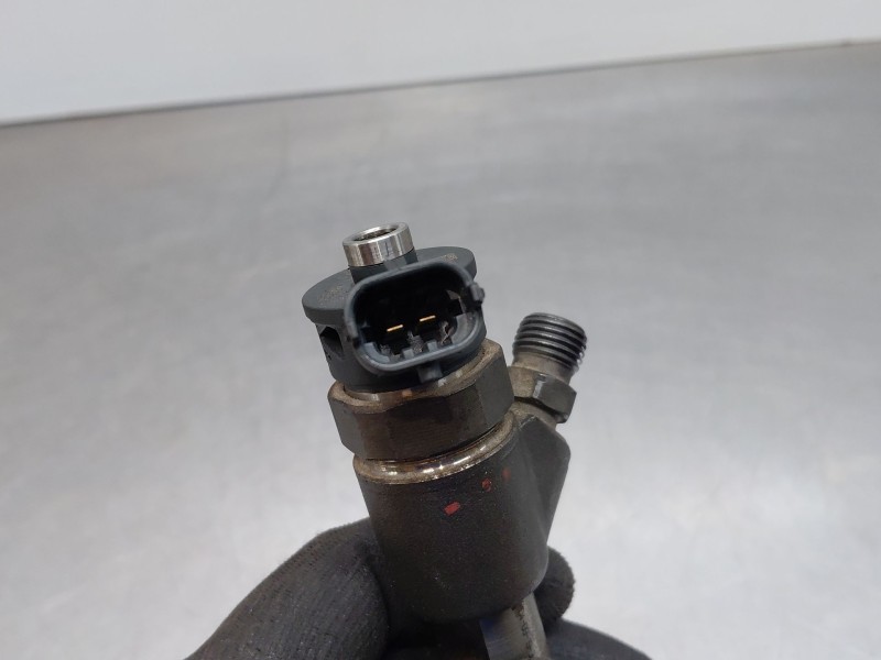 Recambio de inyector para citroën c-elysée shine referencia OEM IAM 9828959880  