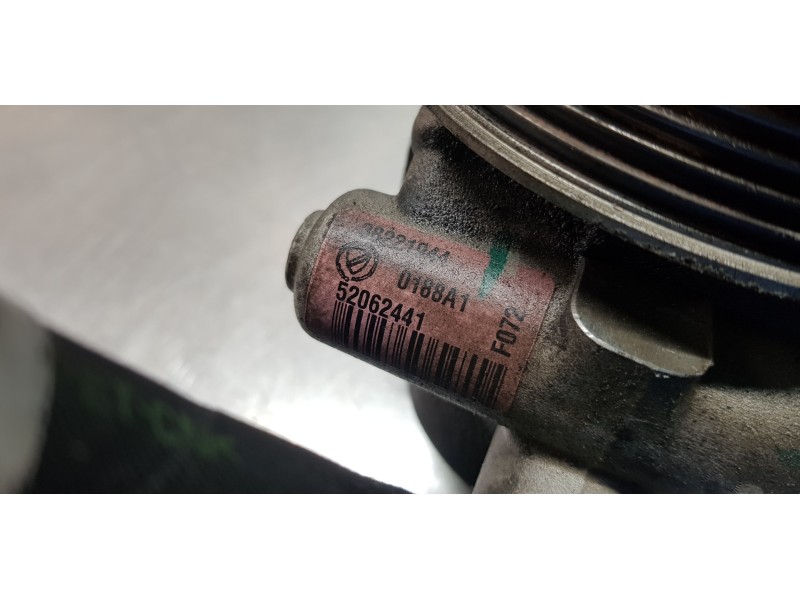 Recambio de bomba direccion para fiat doblo ii cargo (263) furgón base referencia OEM IAM 52062441  