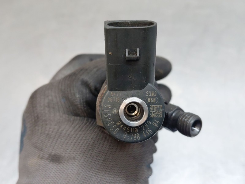 Recambio de inyector para bmw 1 (e87) 118 d referencia OEM IAM 0445110289  
