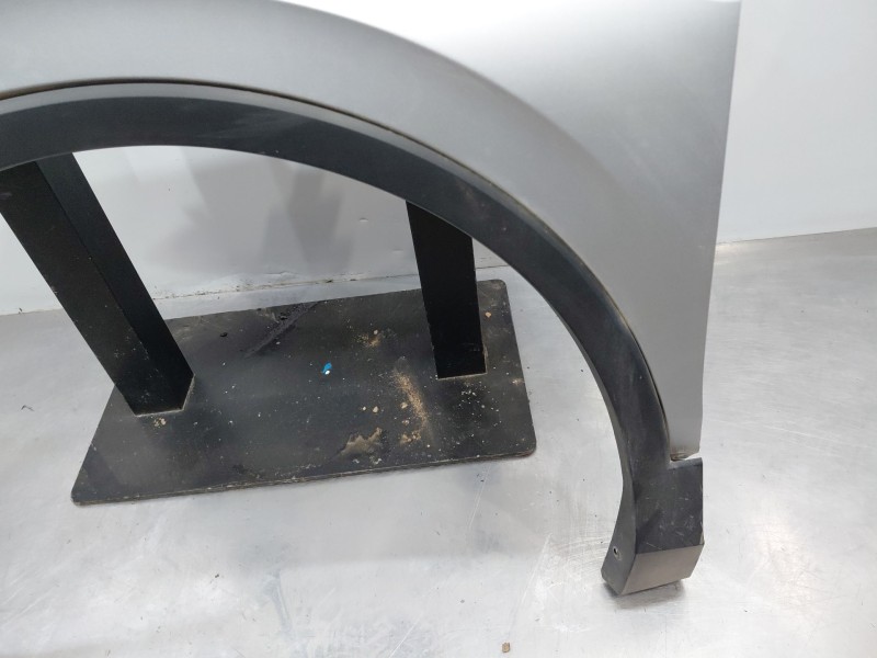 Recambio de aleta delantera izquierda para volkswagen tiguan (ax1) comfortline referencia OEM IAM 5NA821105F  
