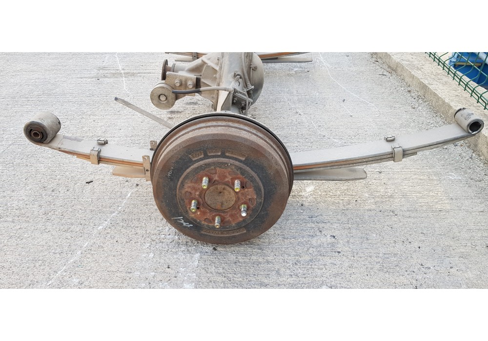 Recambio de puente trasero para hyundai h 1 h 1 furg.caja cerr.c. puerta referencia OEM IAM 521004A805 530004A864 