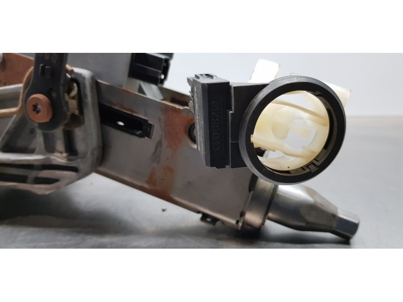 Recambio de antirrobo para ford kuga (cbs) titanium referencia OEM IAM 1686782 7G913F880 AV6N3F880JA