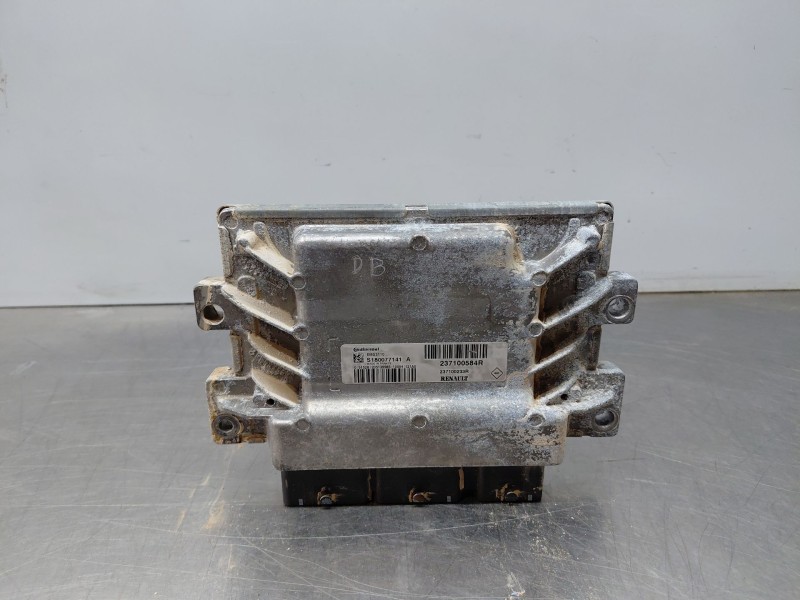 Recambio de centralita motor uce para renault megane iii coupe dynamique referencia OEM IAM 237100584R  
