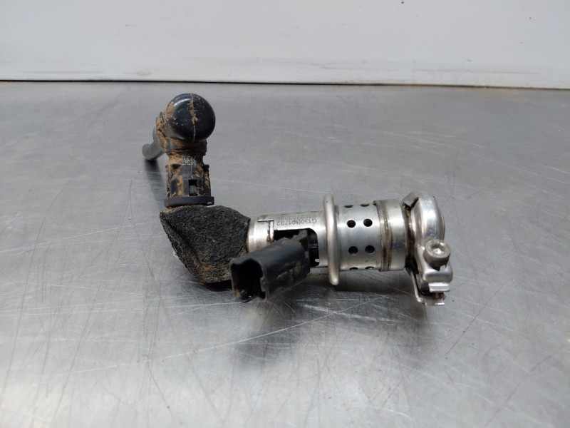 Recambio de inyector para peugeot 308 acces referencia OEM IAM 9802763880  