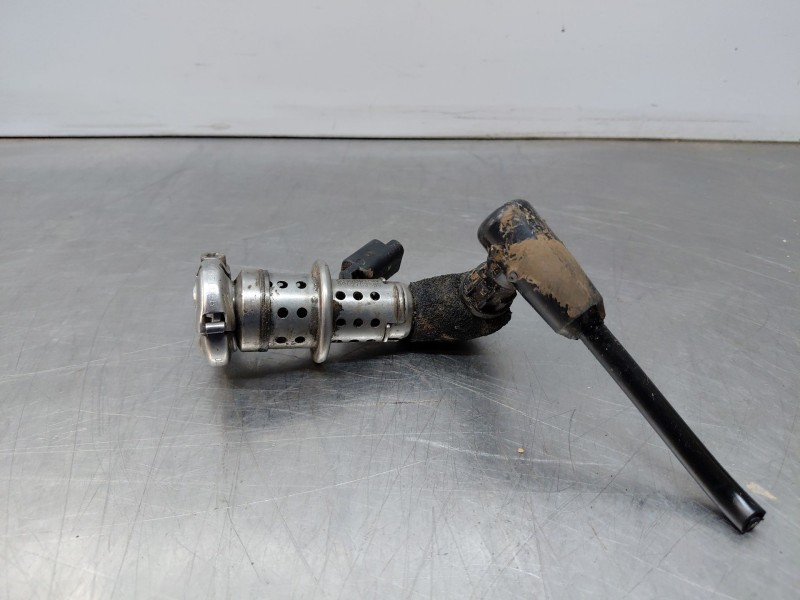 Recambio de inyector para peugeot 308 acces referencia OEM IAM 9802763880  