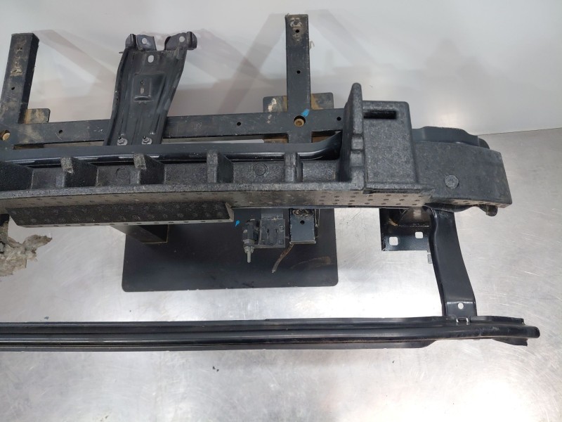 Recambio de refuerzo paragolpes delantero para volkswagen tiguan (ax1) comfortline referencia OEM IAM   