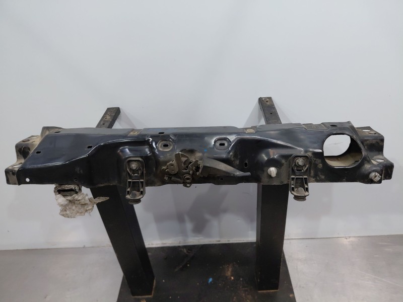 Recambio de travesaño superior para citroën c-elysée shine referencia OEM IAM 9675630080  