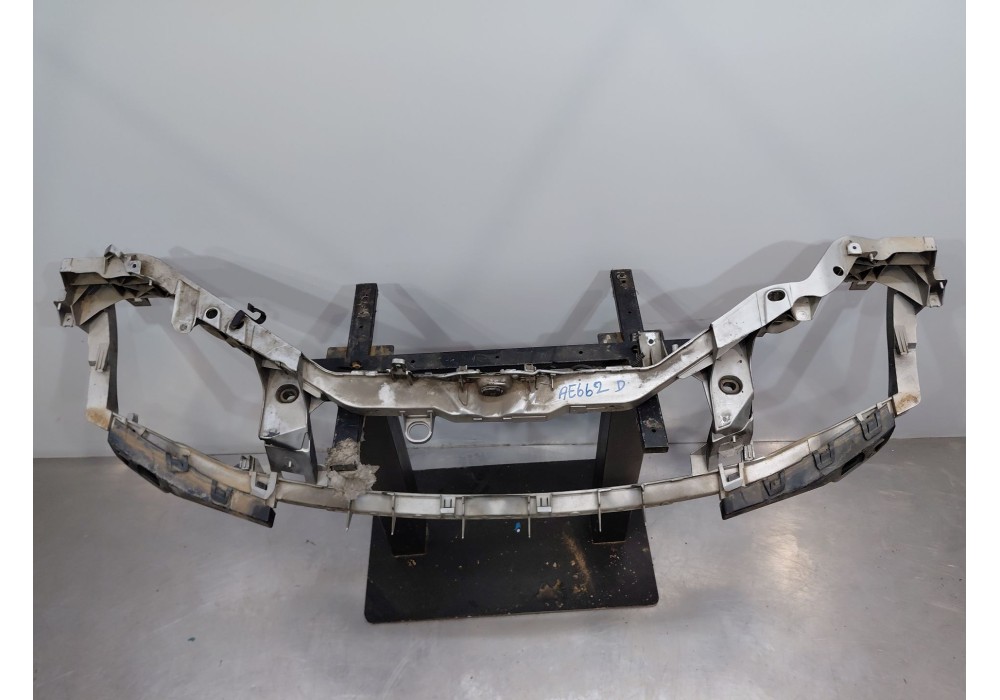 Recambio de panel frontal para ford focus ii (da_, hcp, dp) 1.6 tdci referencia OEM IAM 1675180  