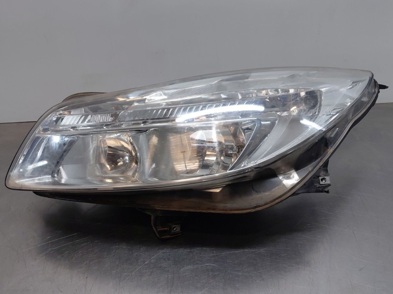 Recambio de faro izquierdo para opel insignia a (g09) 2.0 cdti (68) referencia OEM IAM 22831926  