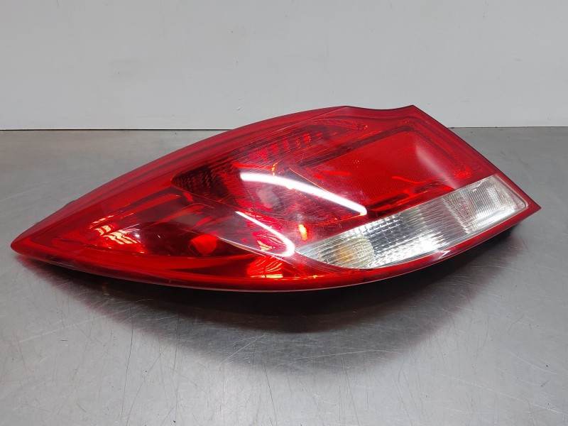 Recambio de piloto trasero izquierdo para opel insignia a (g09) 2.0 cdti (68) referencia OEM IAM 13279621 13226836 
