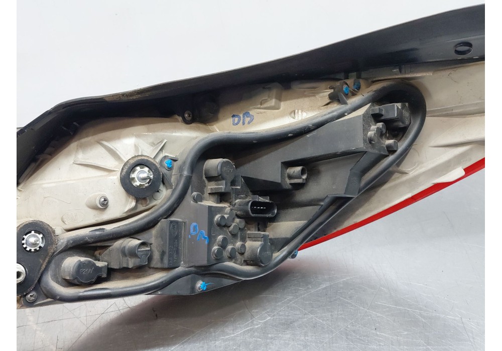 Recambio de piloto trasero izquierdo para opel insignia a (g09) 2.0 cdti (68) referencia OEM IAM 13279621 13226836 