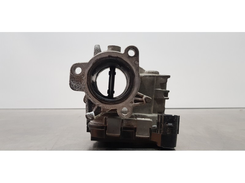 Recambio de caja mariposa para fiat doblo ii cargo (263) furgón base referencia OEM IAM 55261263  