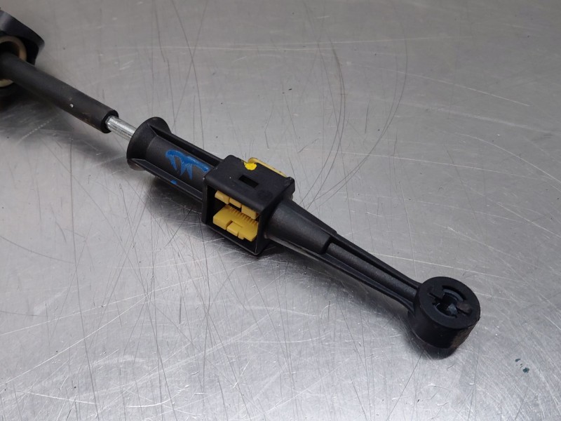 Recambio de varillaje cambio para opel insignia a (g09) 2.0 cdti (68) referencia OEM IAM 13219325  