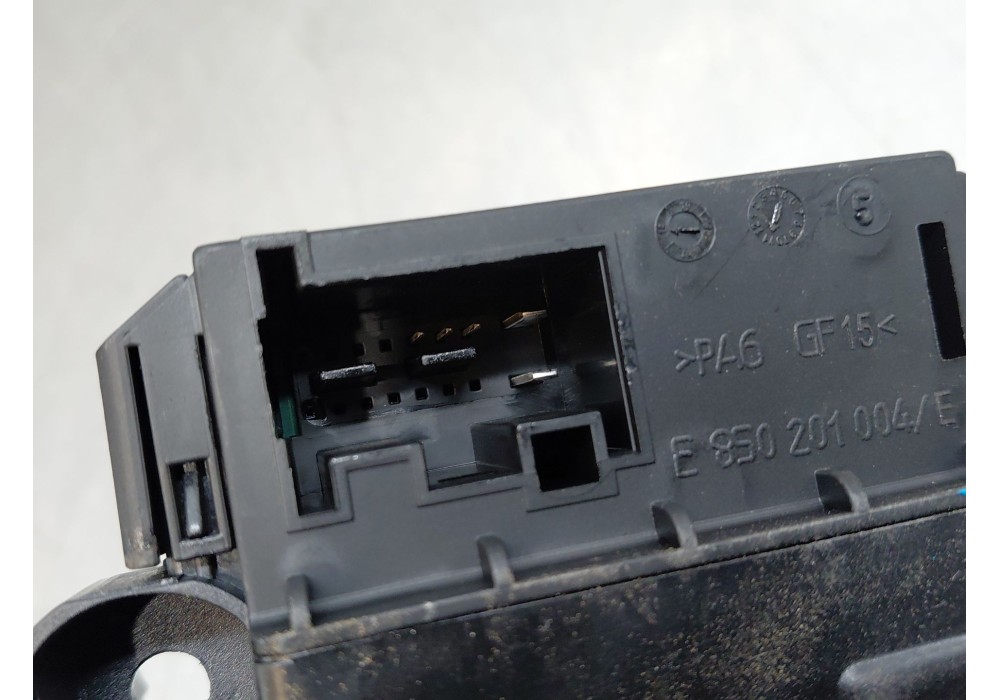 Recambio de motor elevalunas delantero derecho para seat ibiza iv (6j5, 6p1) 1.2 tsi referencia OEM IAM   