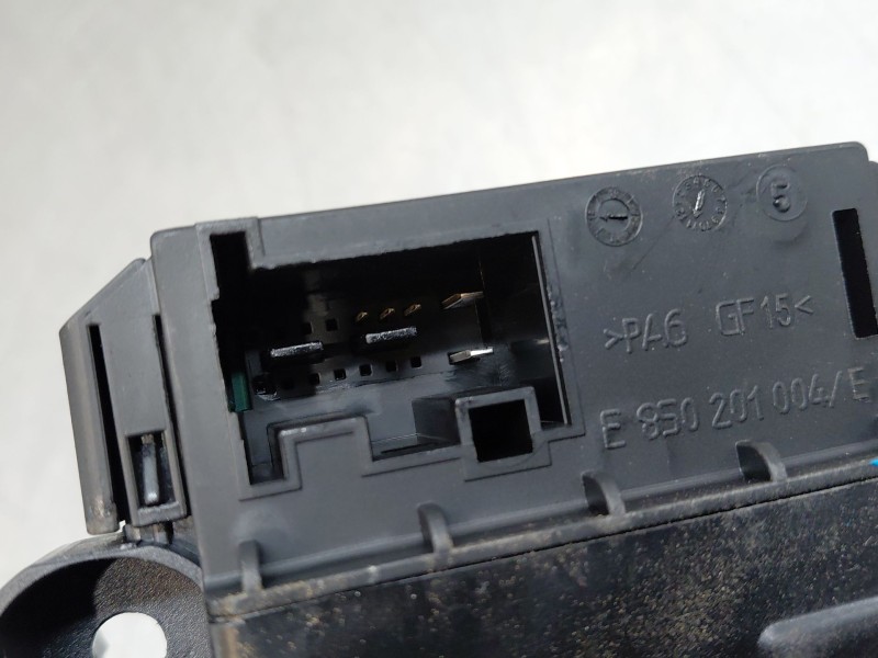 Recambio de motor elevalunas delantero derecho para seat ibiza iv (6j5, 6p1) 1.2 tsi referencia OEM IAM   
