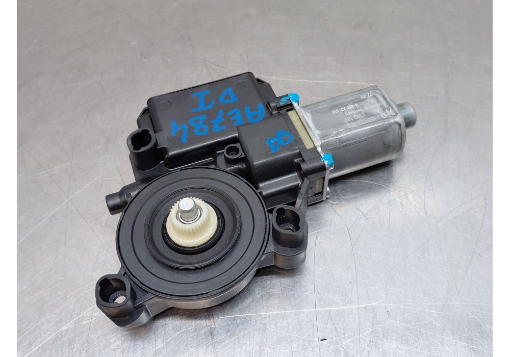 Recambio de motor elevalunas delantero izquierdo para seat ibiza iv (6j5, 6p1) 1.2 tsi referencia OEM IAM   