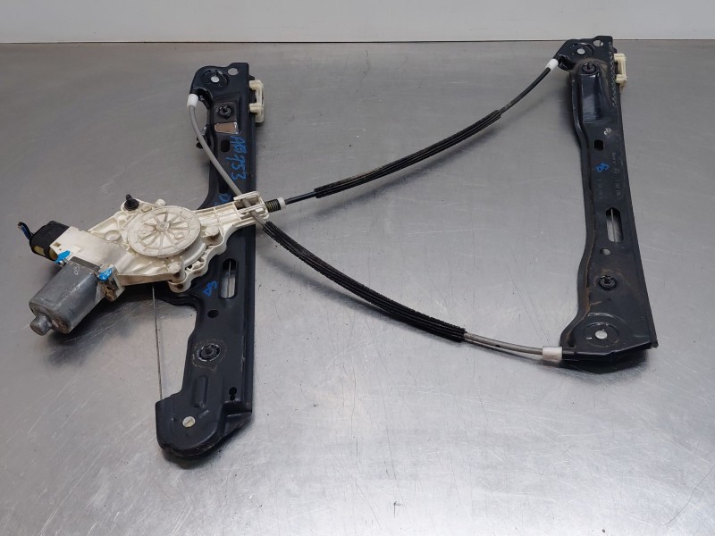 Recambio de elevalunas delantero derecho para bmw 1 (e87) 118 d referencia OEM IAM 51337138466  