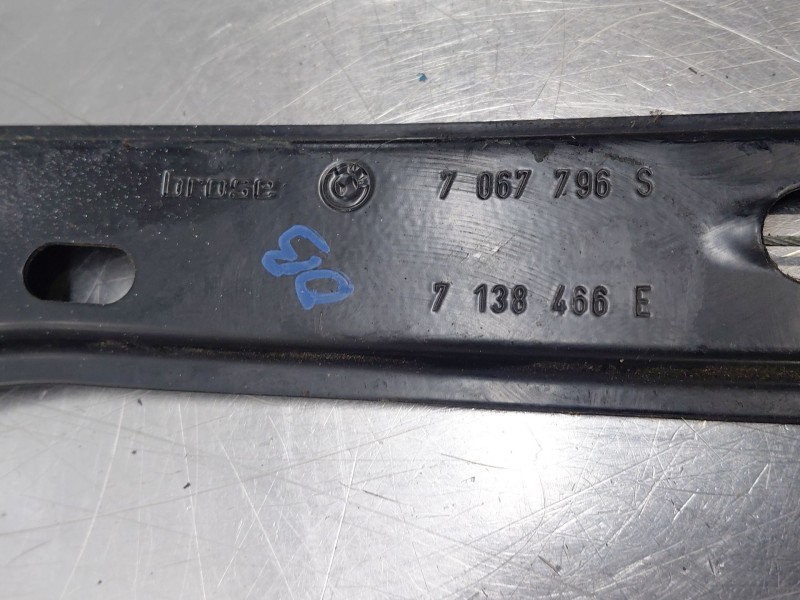 Recambio de elevalunas delantero derecho para bmw 1 (e87) 118 d referencia OEM IAM 51337138466  