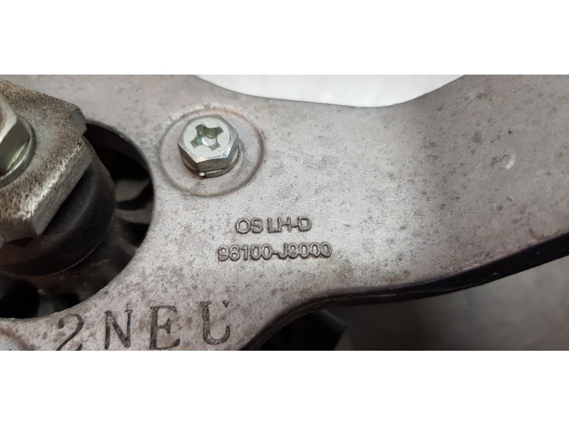 Recambio de motor limpia delantero para hyundai kona klass 2wd referencia OEM IAM 98110C1950  