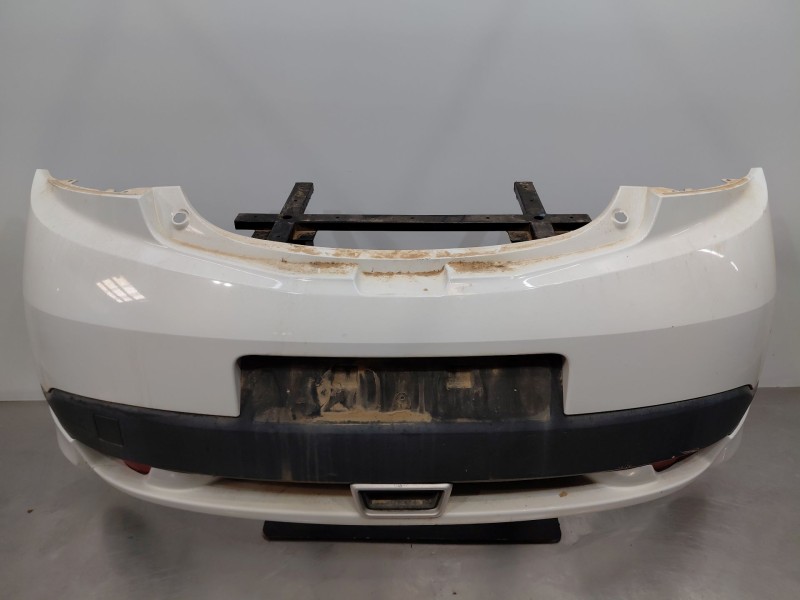 Recambio de paragolpes trasero para renault megane iii coupe dynamique referencia OEM IAM 850220057R  