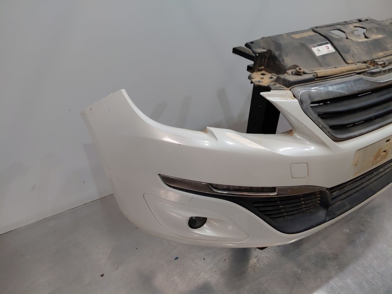 Recambio de paragolpes delantero para peugeot 308 acces referencia OEM IAM 1610742080  