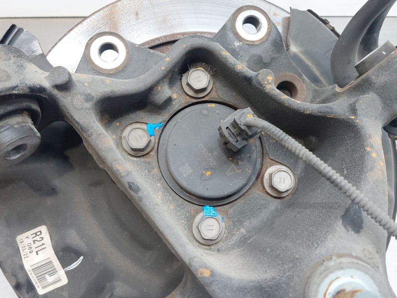 Recambio de mangueta trasera izquierda para lexus ux (_aa1_, _ah1_, _ma1_) 200 (mzaa10) referencia OEM IAM 4230576030  