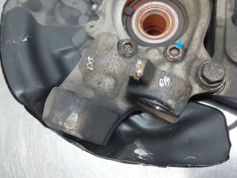 Recambio de mangueta delantera derecha para audi a6 c6 (4f2) 2.0 tdi referencia OEM IAM 4F0407254G  