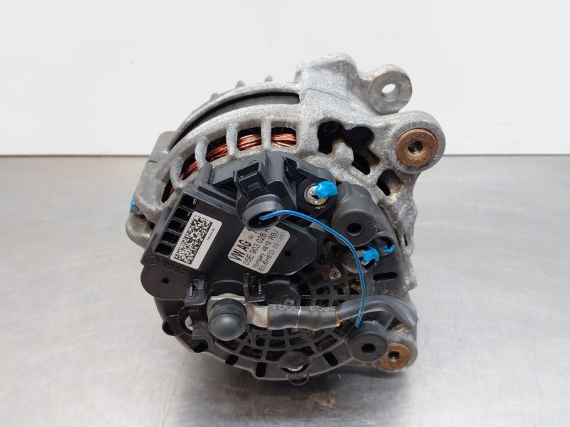 Recambio de alternador para volkswagen golf vii lim. (bq1) bluemotion referencia OEM IAM 05E903026R  