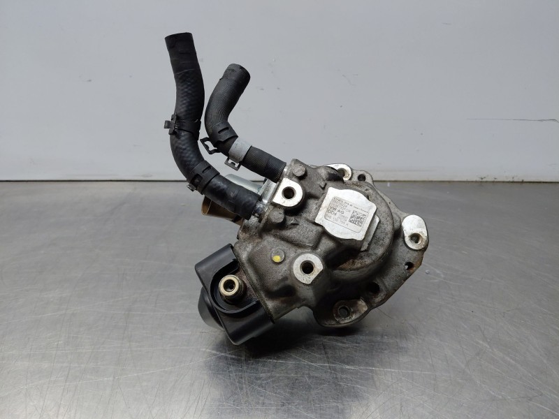 Recambio de bomba combustible para seat ateca style go referencia OEM IAM 04B130755K  