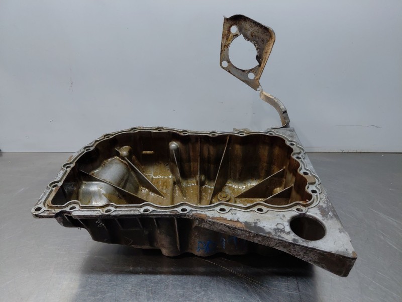 Recambio de carter para renault megane iii coupe dynamique referencia OEM IAM 8200760467 8200833923 