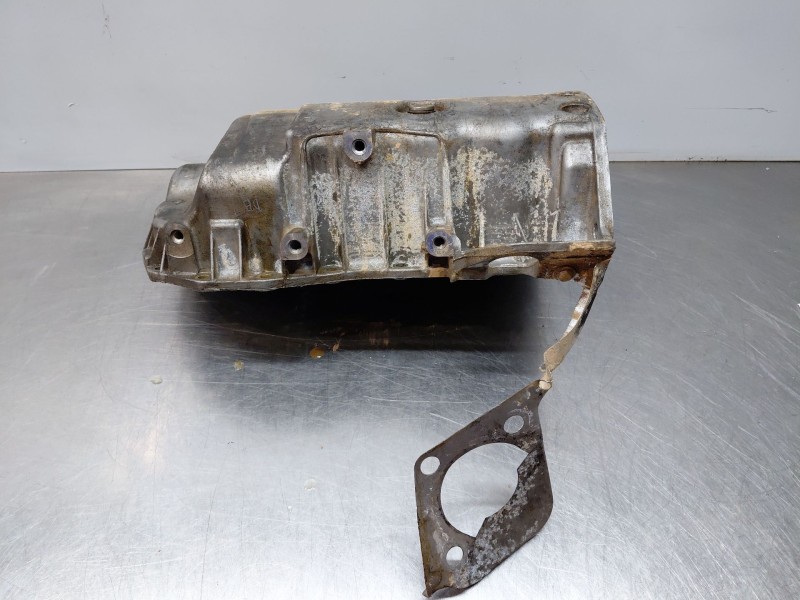 Recambio de carter para renault megane iii coupe dynamique referencia OEM IAM 8200760467 8200833923 