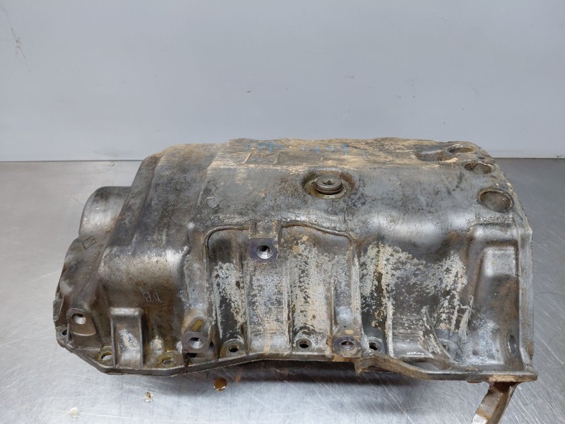 Recambio de carter para renault megane iii coupe dynamique referencia OEM IAM 8200760467 8200833923 