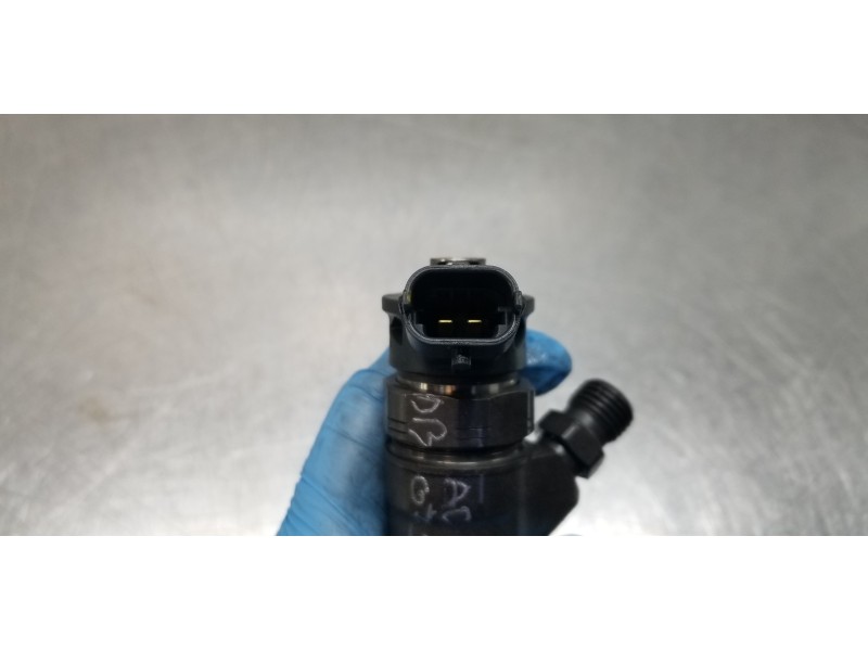 Recambio de inyector para renault espace v icon referencia OEM IAM 0445110569  