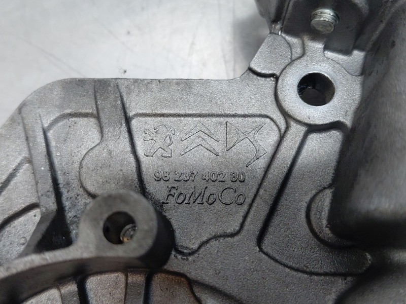 Recambio de bomba aceite para citroën c-elysée shine referencia OEM IAM 9823740280  