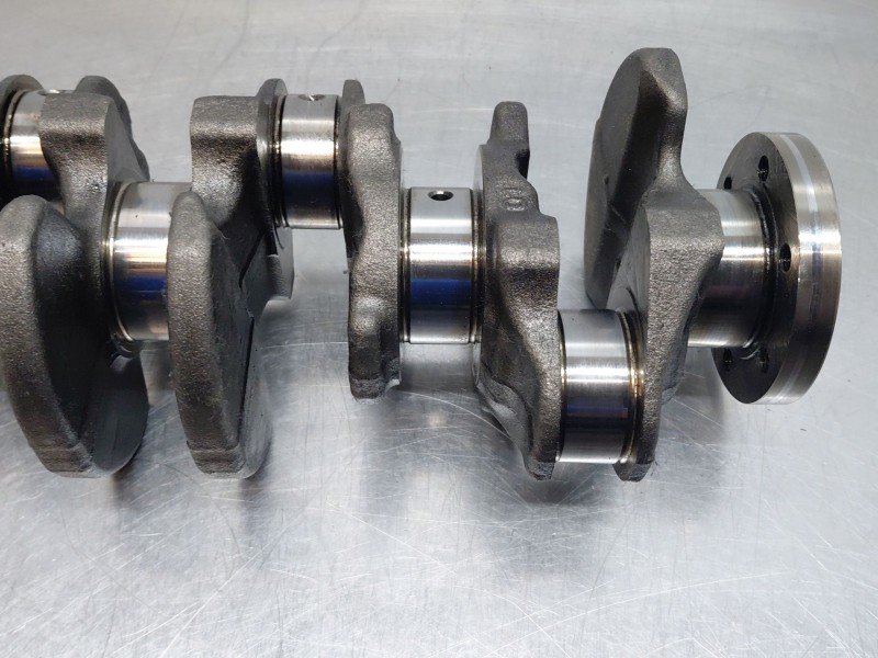 Recambio de cigueñal para citroën c-elysée shine referencia OEM IAM 1638162180  