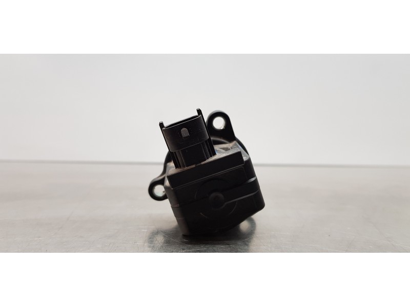 Recambio de valvula egr para jeep renegade limited 4x2 referencia OEM IAM 73504121 04893902AB 