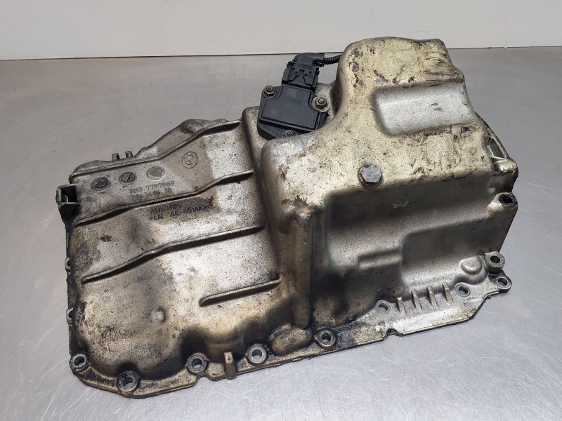 Recambio de carter para bmw 1 (e87) 118 d referencia OEM IAM 11137797969  