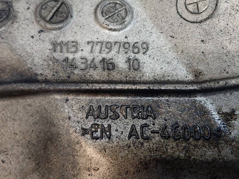 Recambio de carter para bmw 1 (e87) 118 d referencia OEM IAM 11137797969  