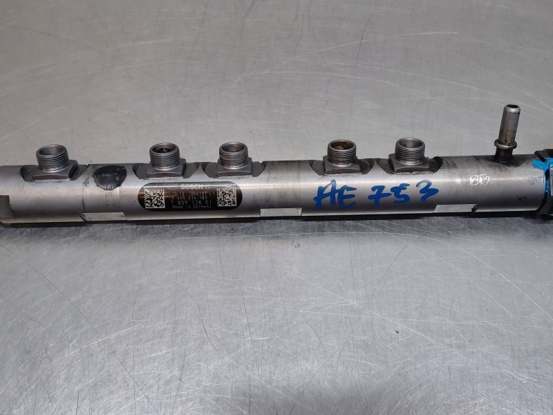 Recambio de rampa inyectora para bmw 1 (e87) 118 d referencia OEM IAM 0445214183 0281002870 